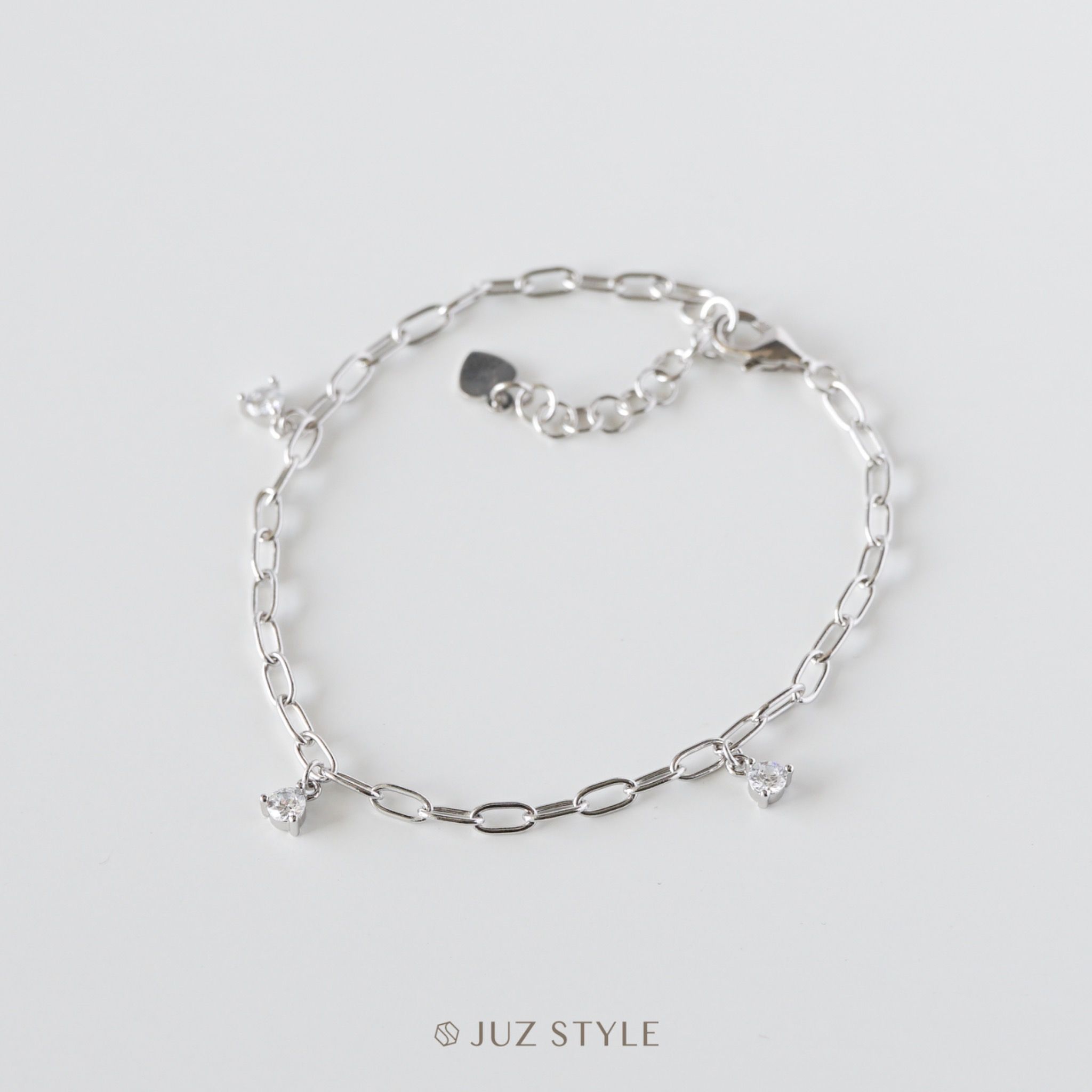  Lắc tay bạc Oval chain & Cz charm 