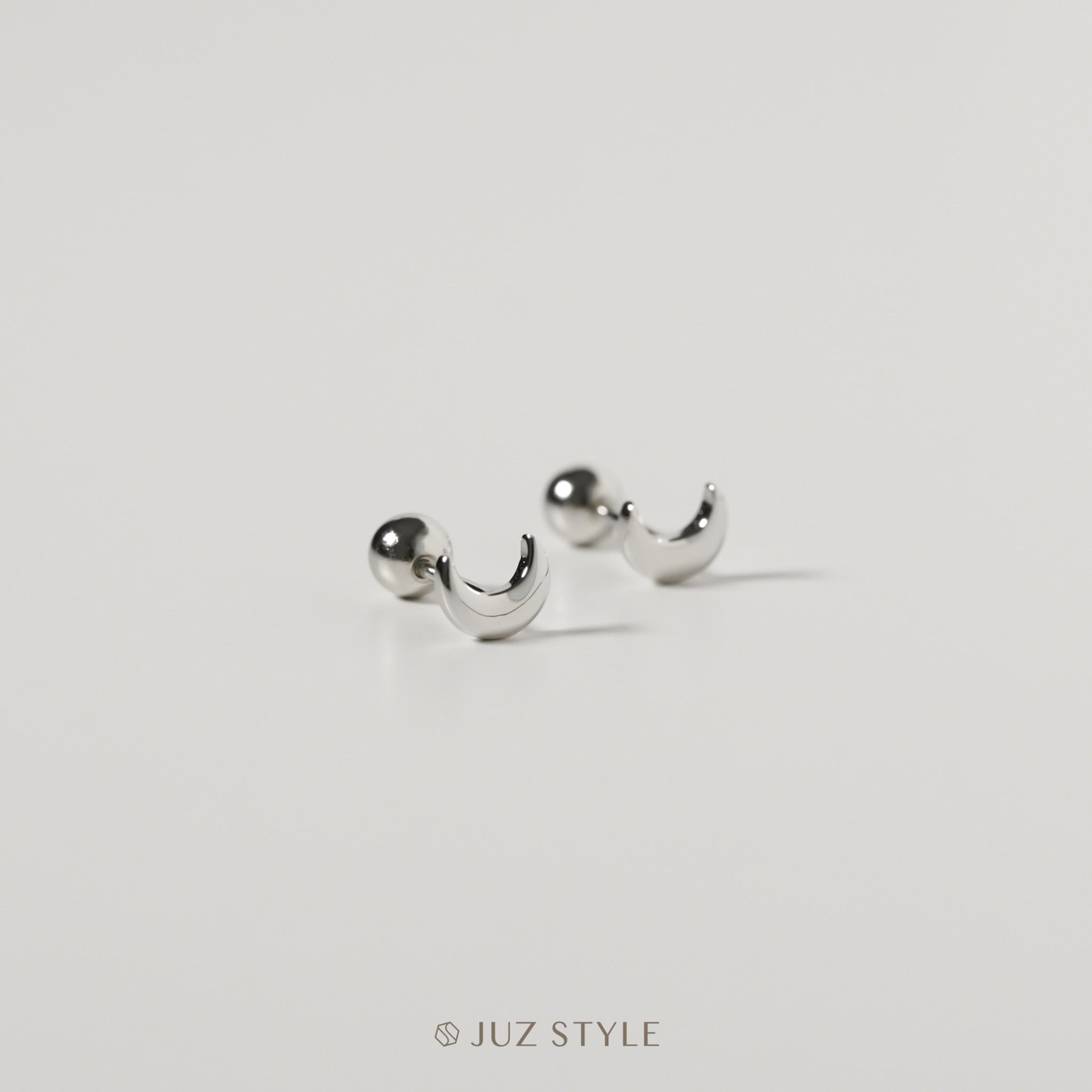  Bông tai bạc Crescent moon ballstuds 