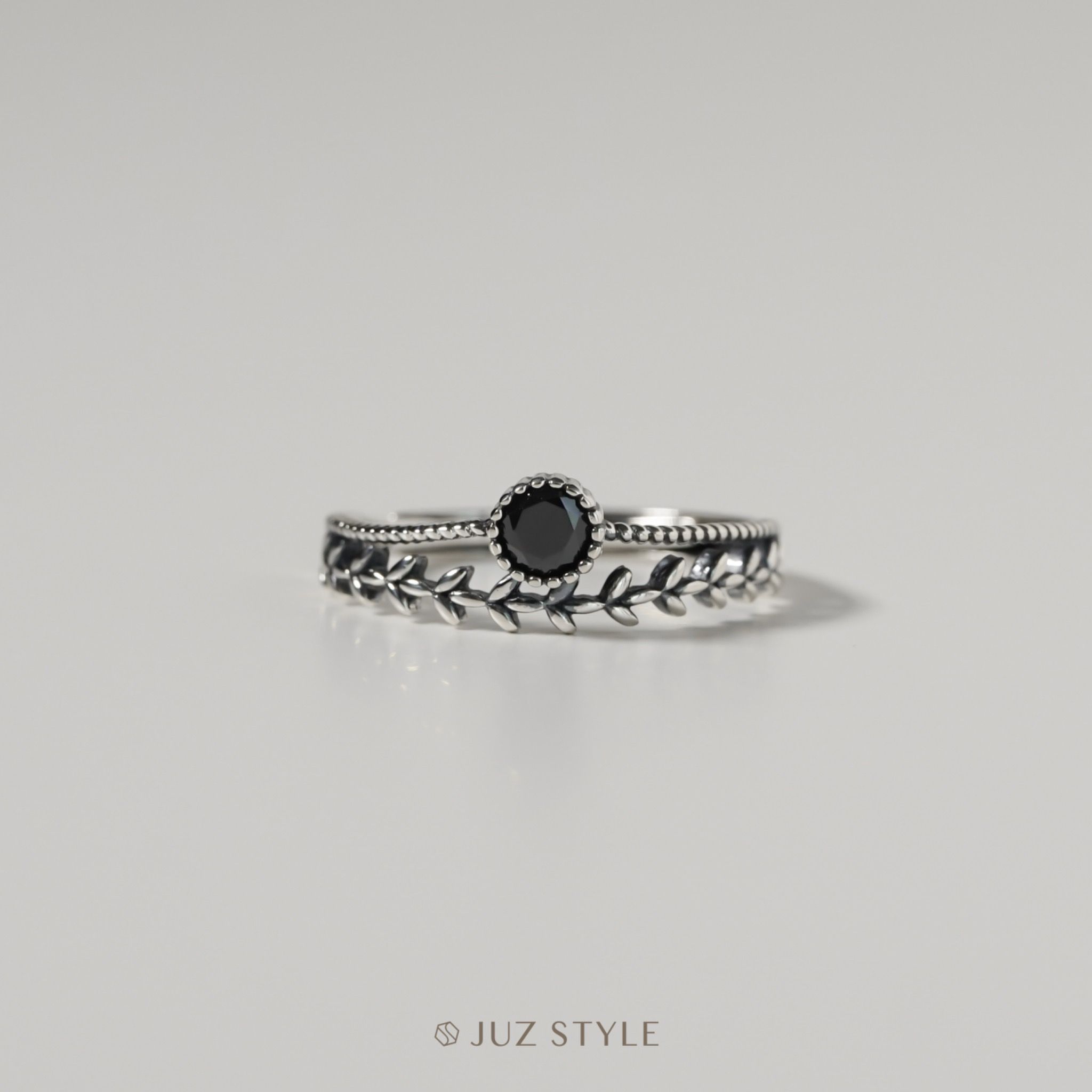 Nhẫn bạc Vintage olive