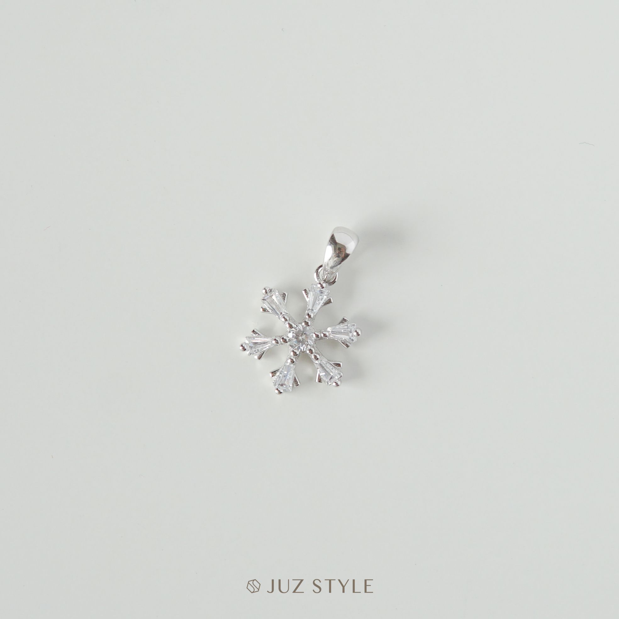 Mặt dây chuyền bạc Cz Snowflake