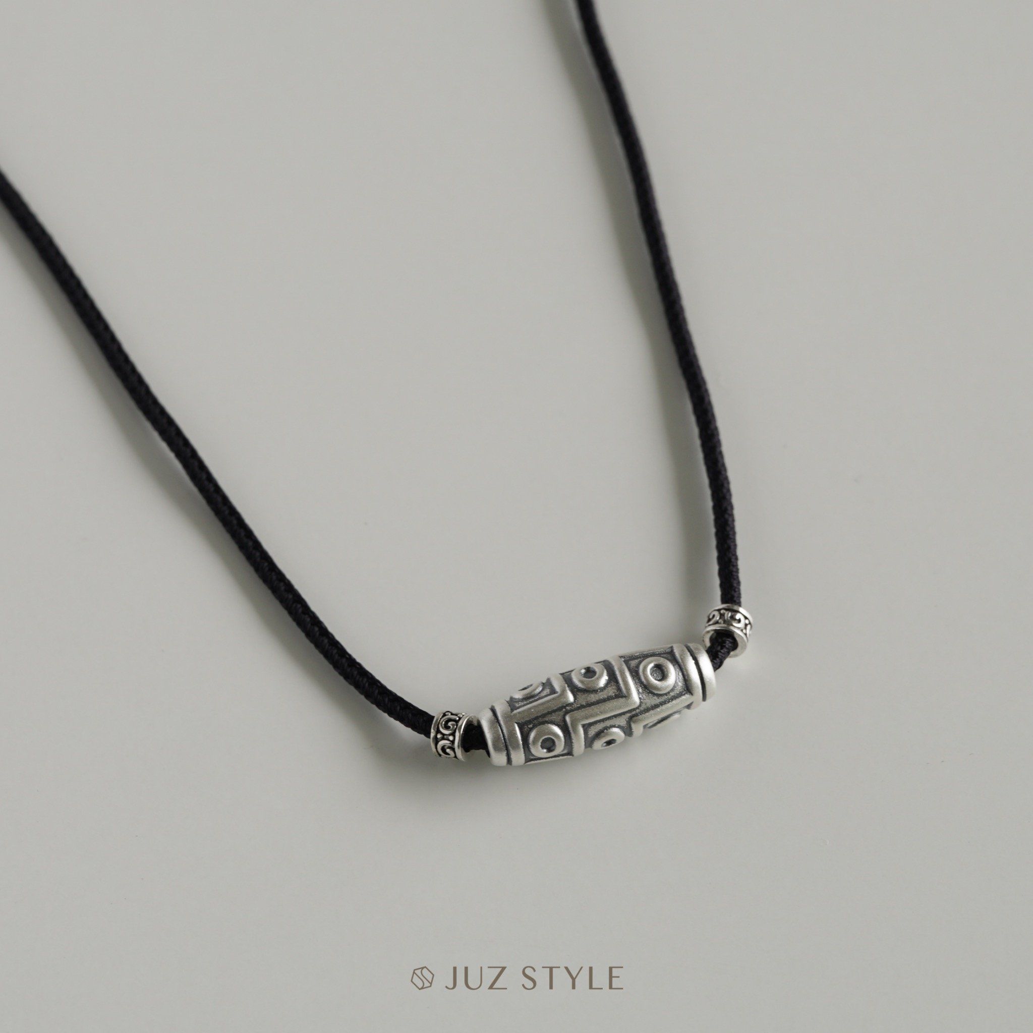 Dây chuyền bạc Silver Dzi