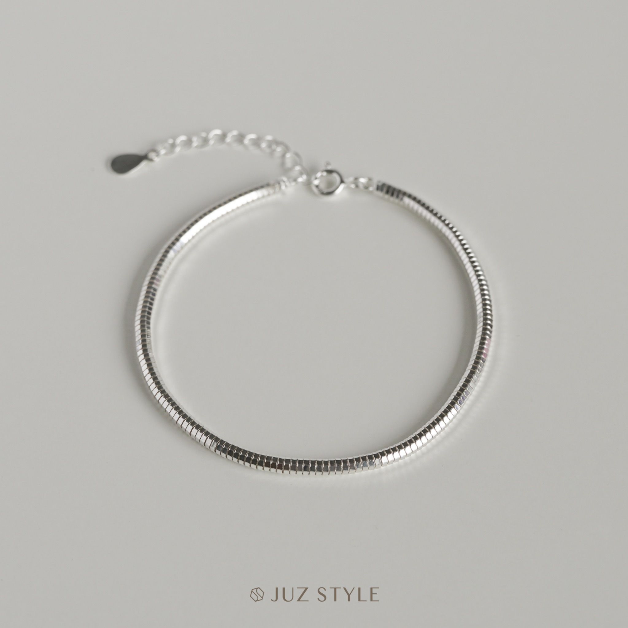 Lắc tay bạc Bold snake chain