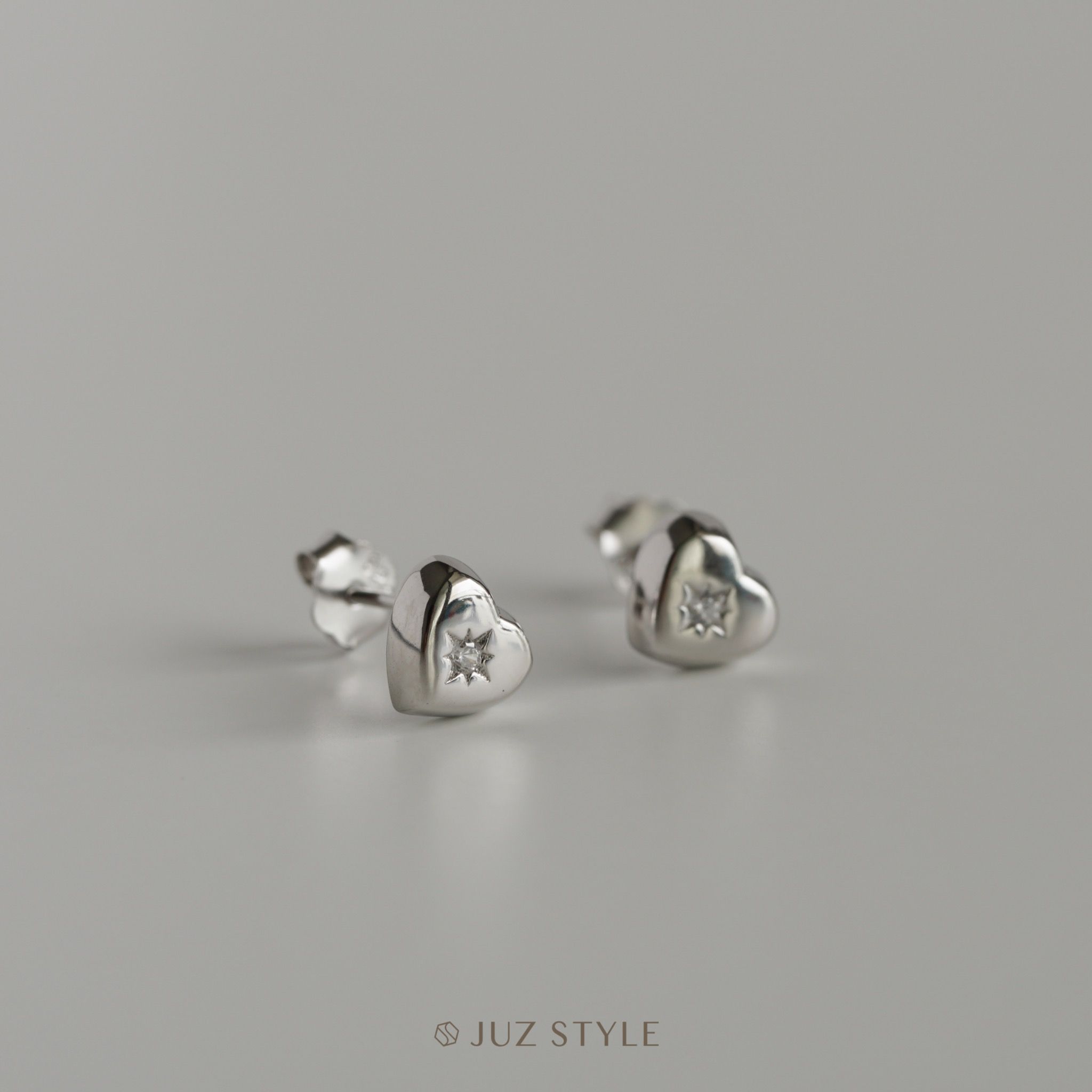 Bông tai bạc Heart Cz