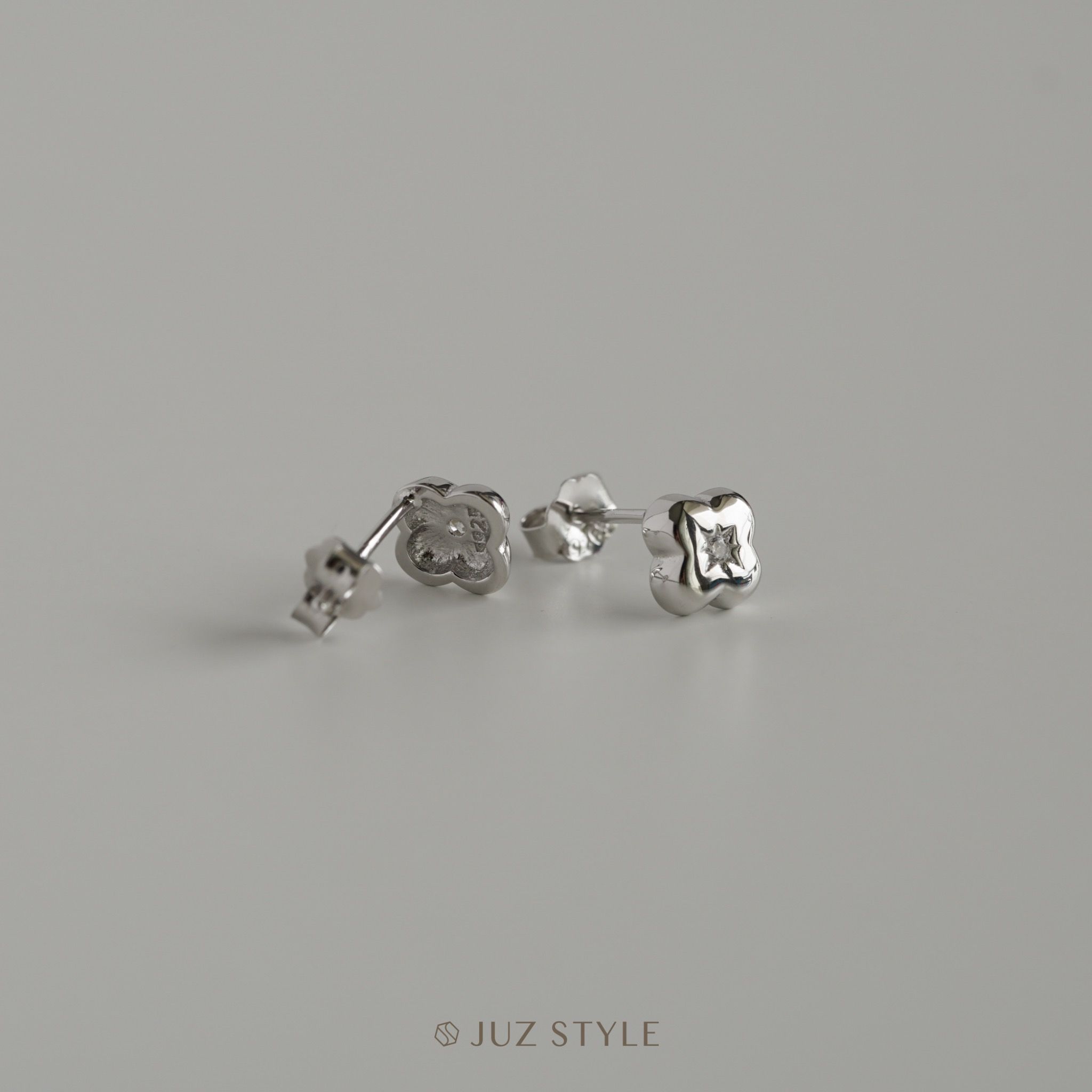 Bông tai bạc Clover Cz