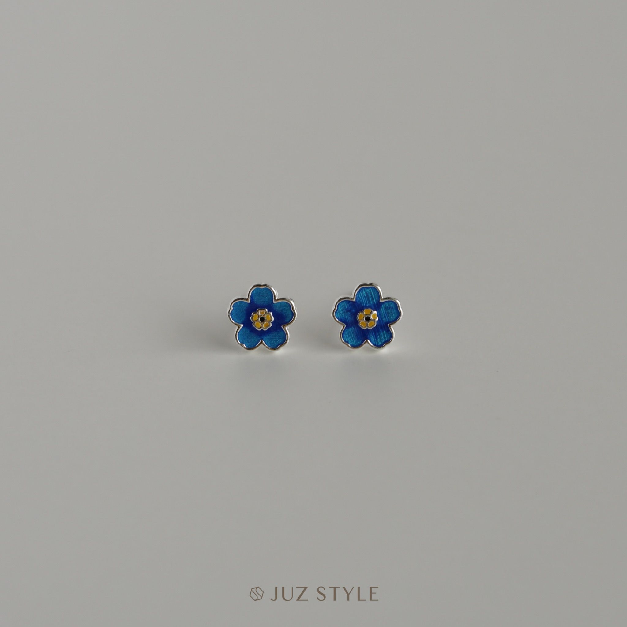 Bông tai bạc Blue flower