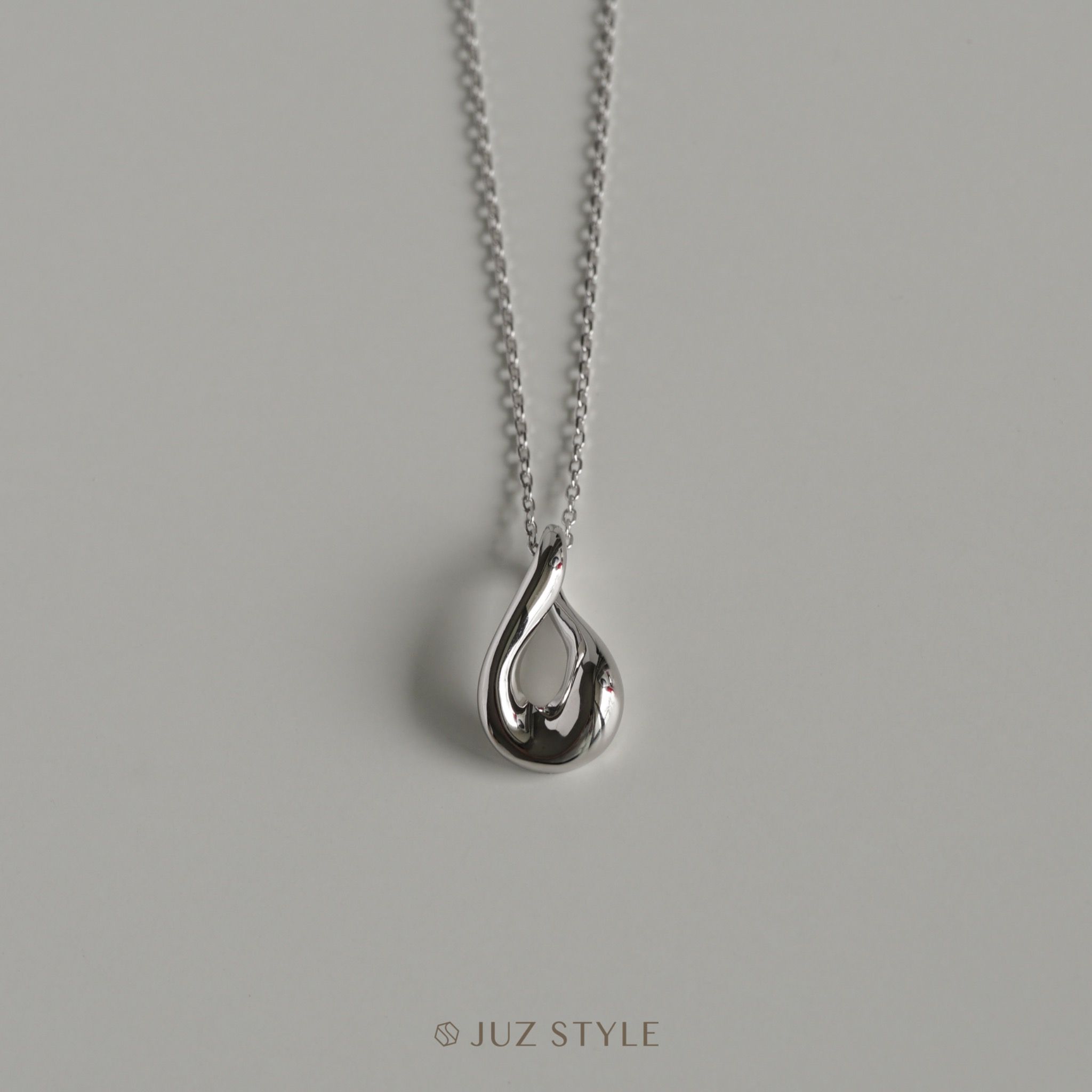 Dây chuyền bạc Bold Drop