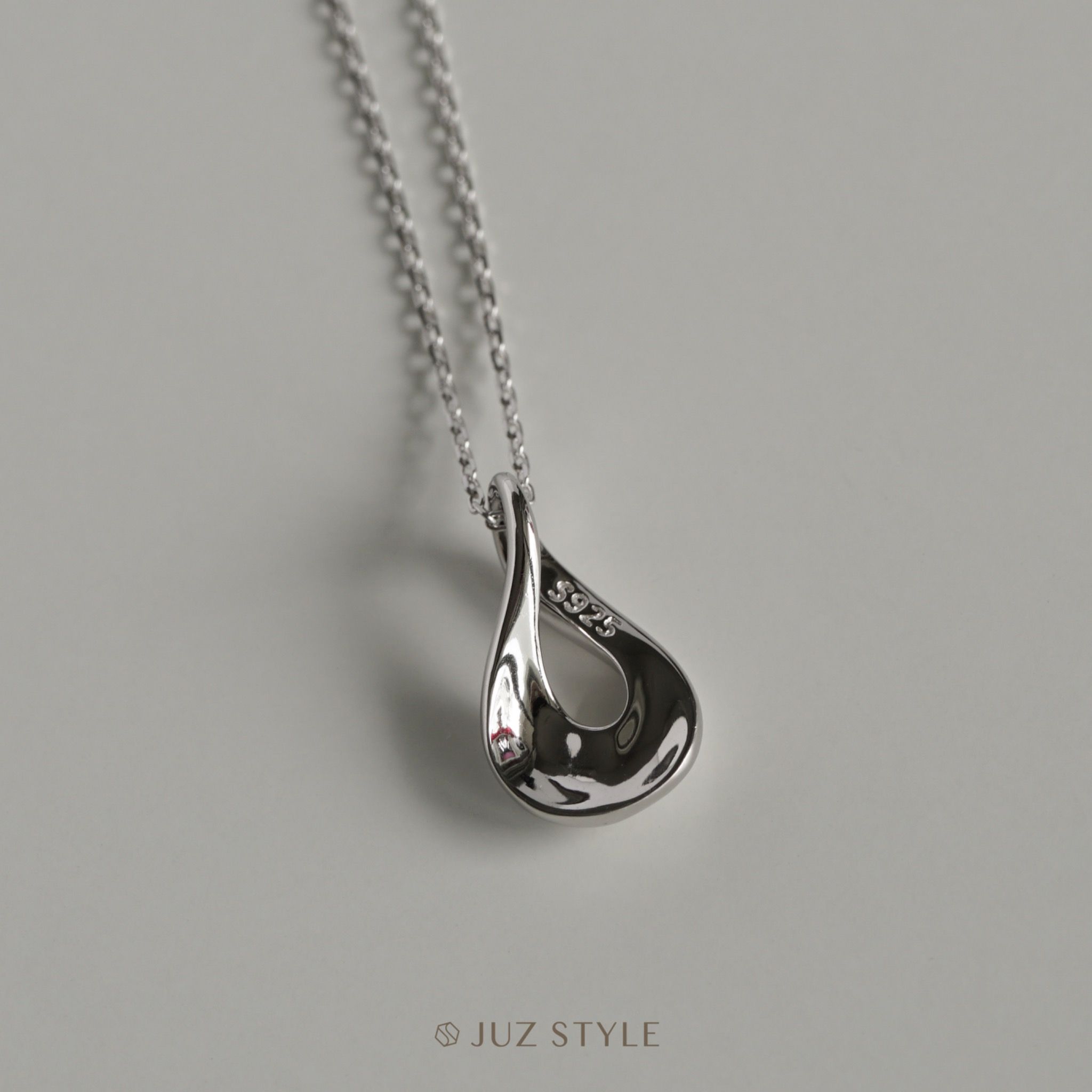 Dây chuyền bạc Bold Drop
