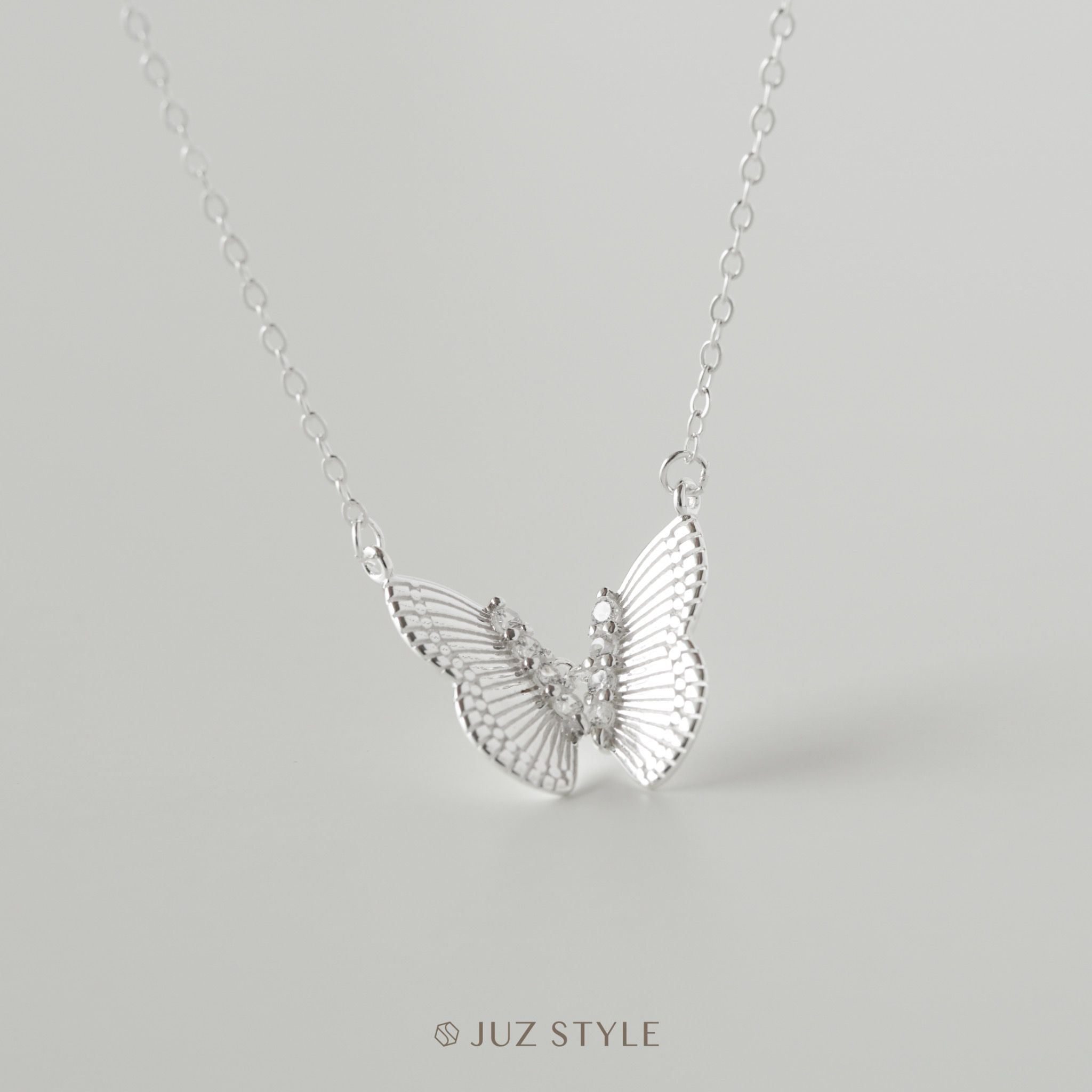 Dây chuyền bạc Cz Butterfly