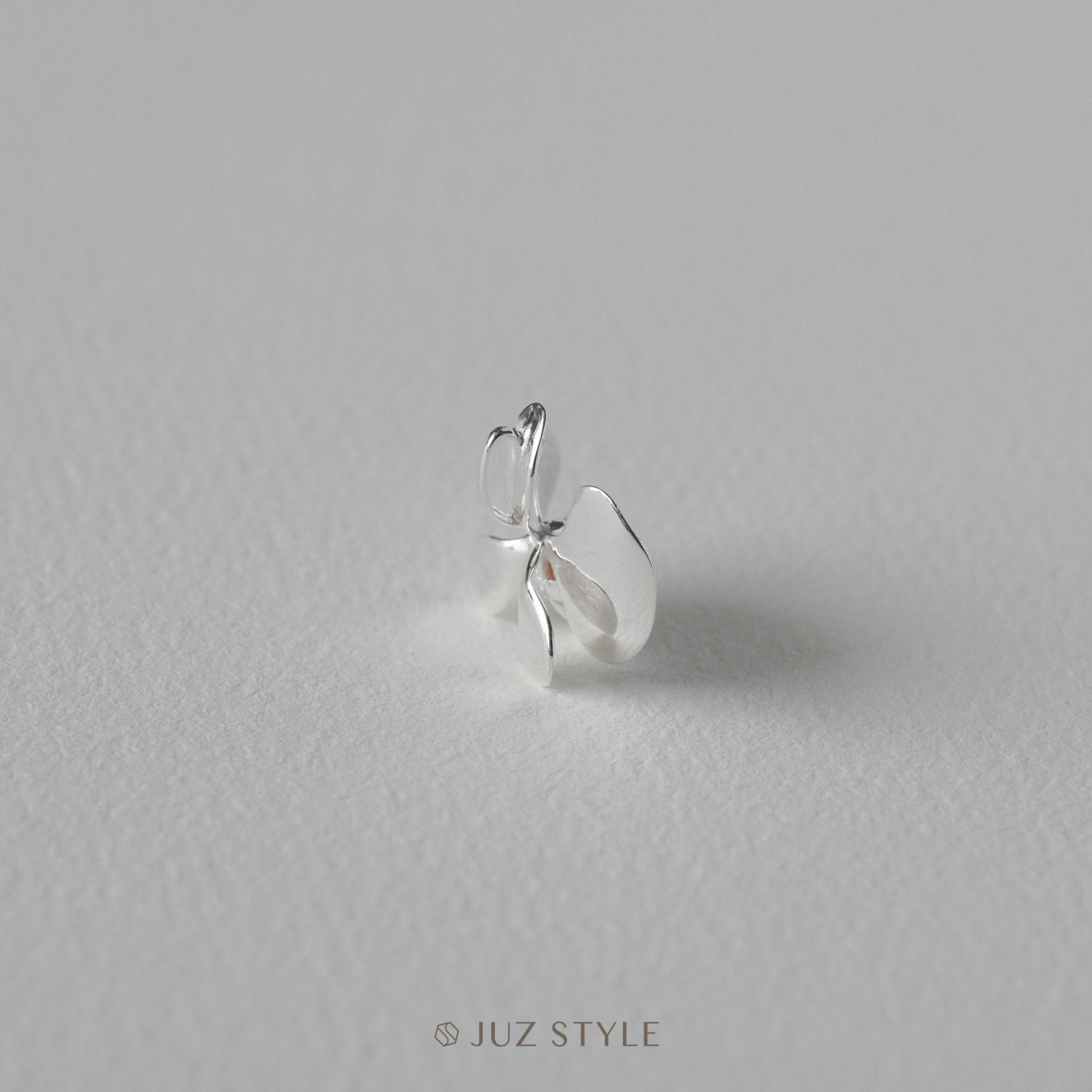 Mặt dây chuyền bạc Butterfly Orchid with pearl