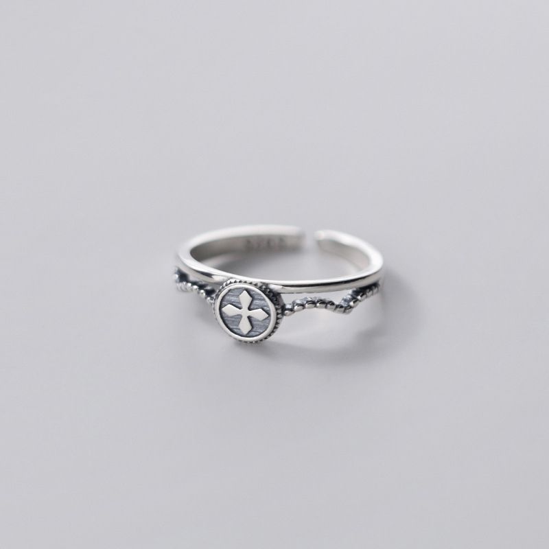 Nhẫn bạc Vintage cross