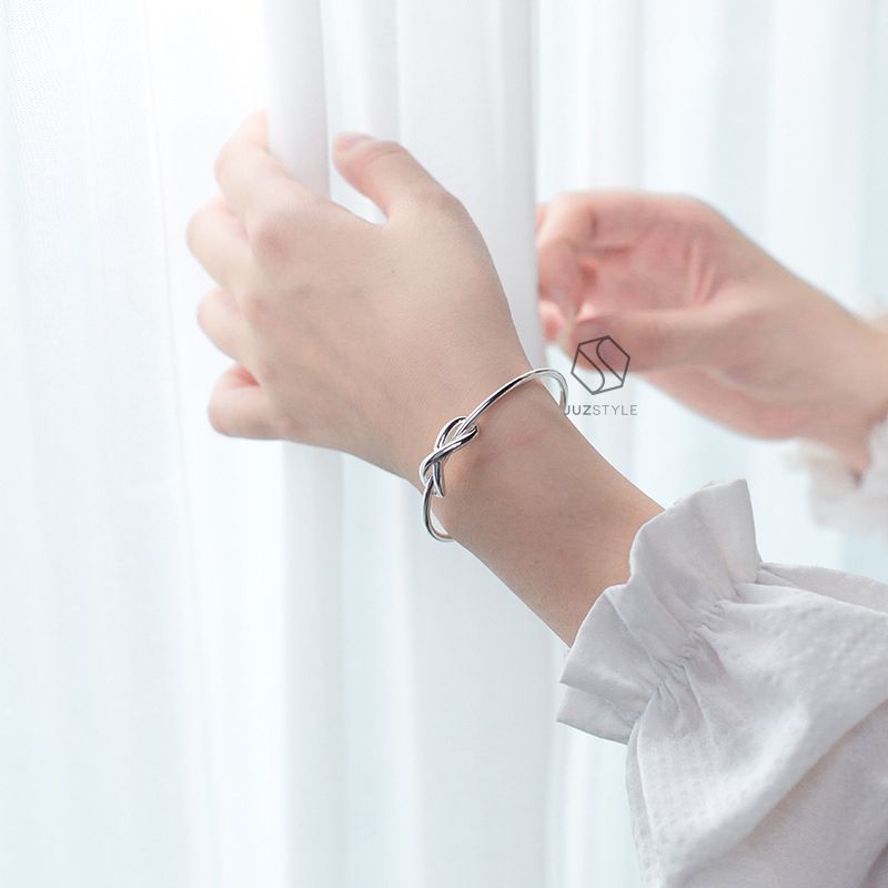 Kiềng tay bạc Infinity