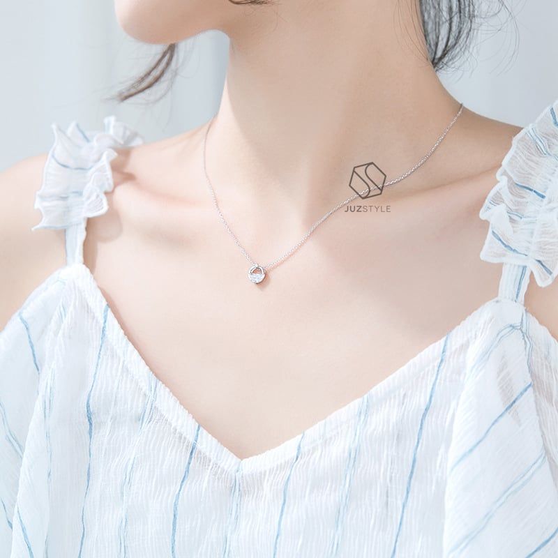 Dây chuyền bạc Half-moon CZ