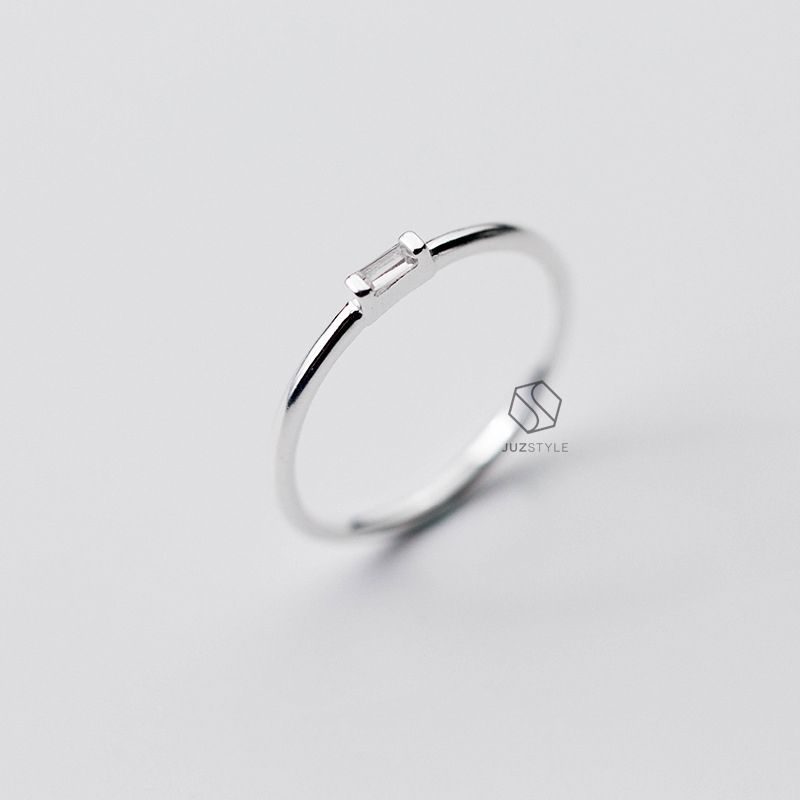 Nhẫn bạc Rectangle CZ