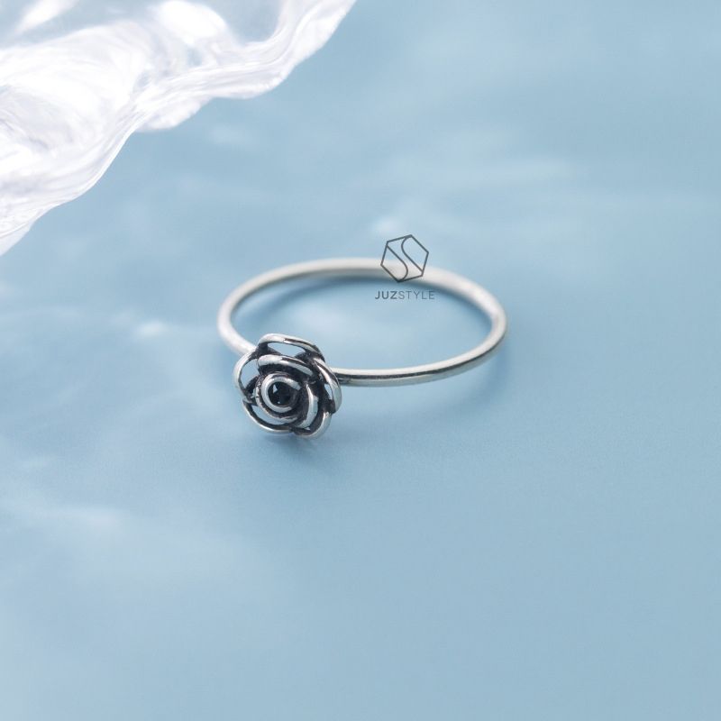 Nhẫn bạc Black rosie line