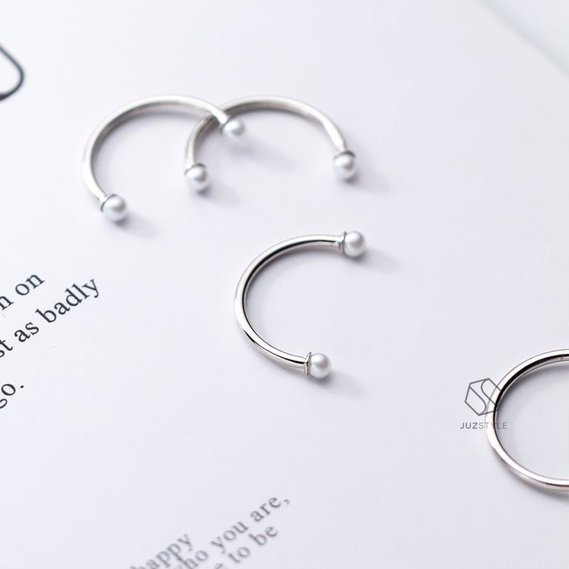 Nhẫn bạc Two pearl dots