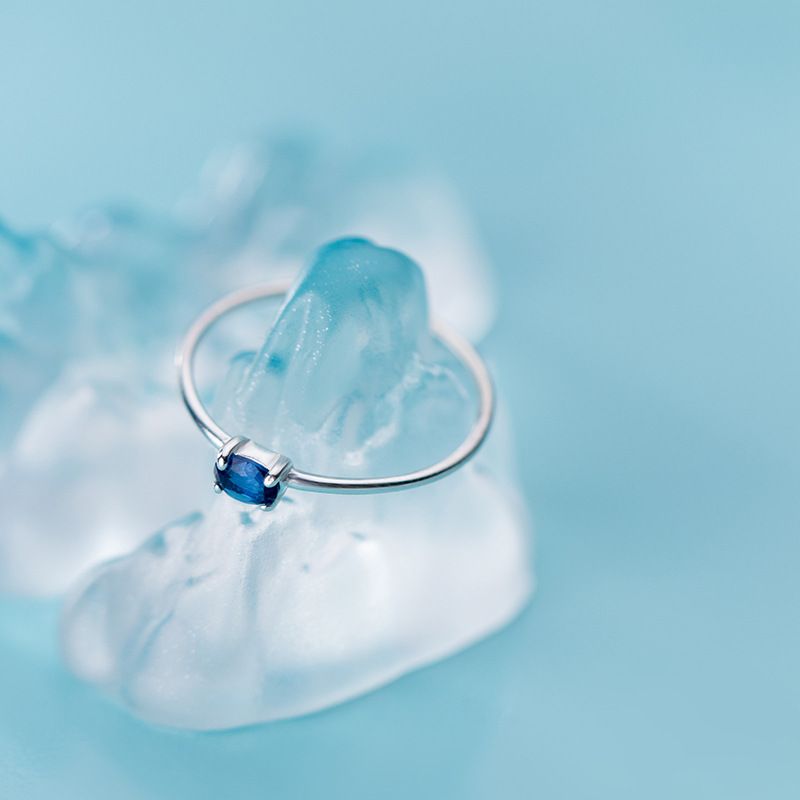 Nhẫn bạc Oval Cz