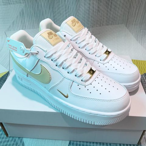  GIÀY AIR FORCE 1 WHITE RATTAN 