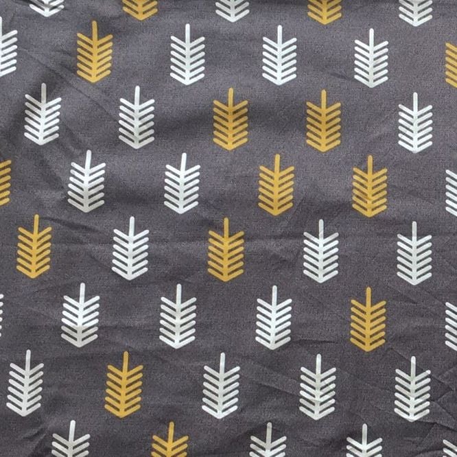 Pillow case 094 Yellow white arrow on grey