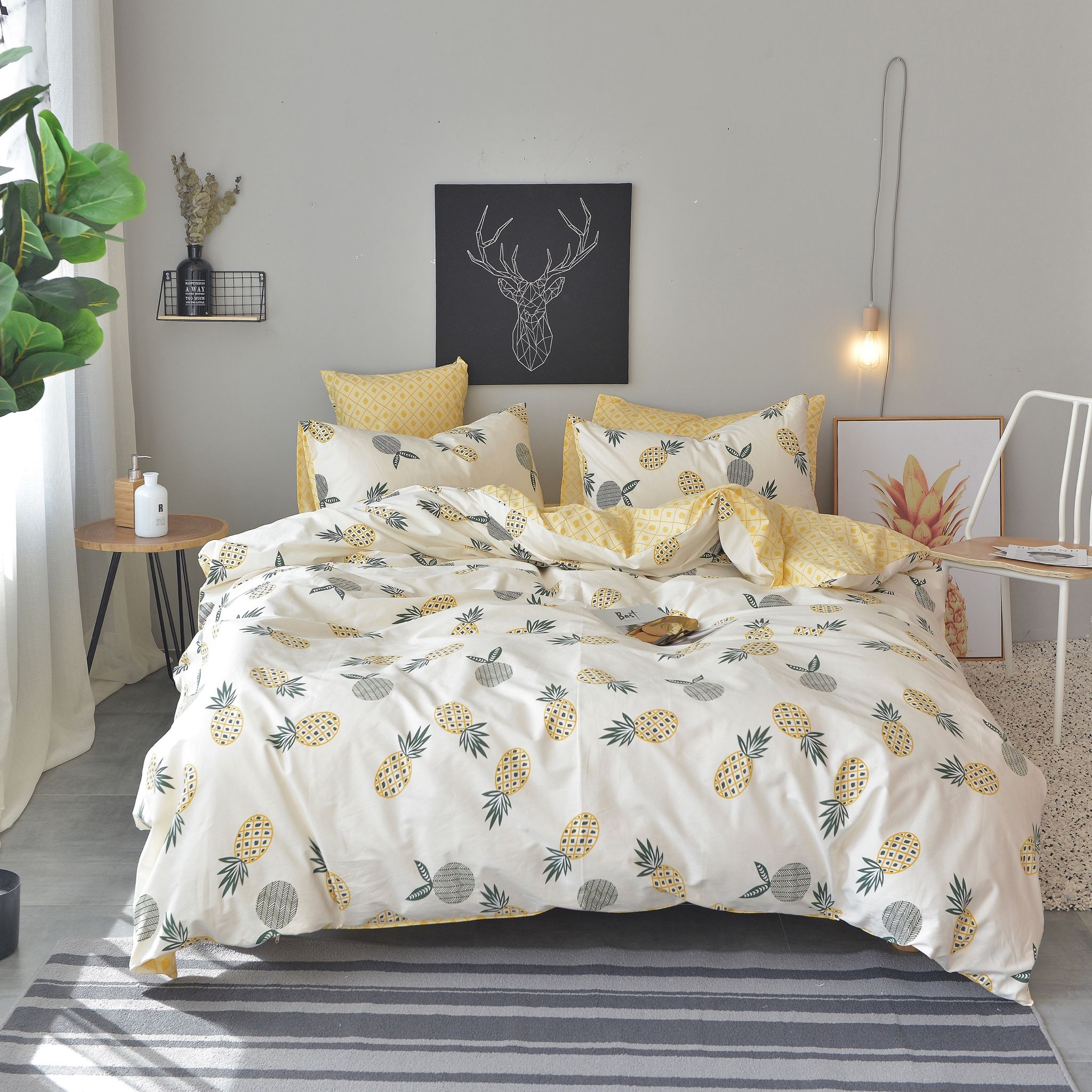 Best price 091 Yellow pineapples