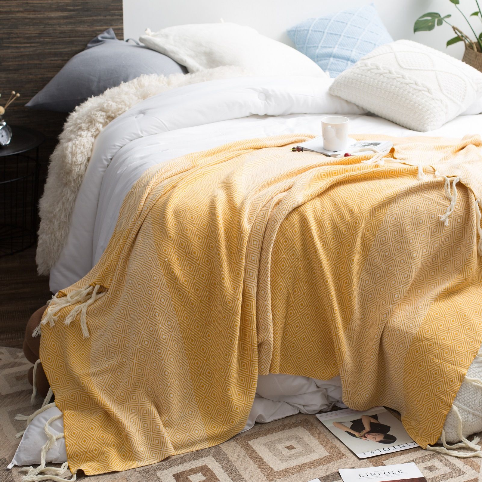Mền sofa vuông đồng tâm - Yellow