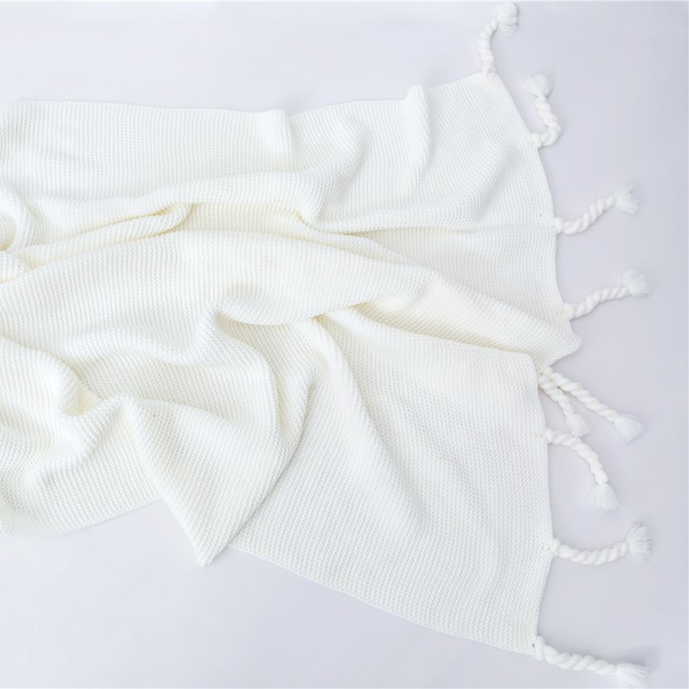 Mền sofa đuôi thừng - White cream