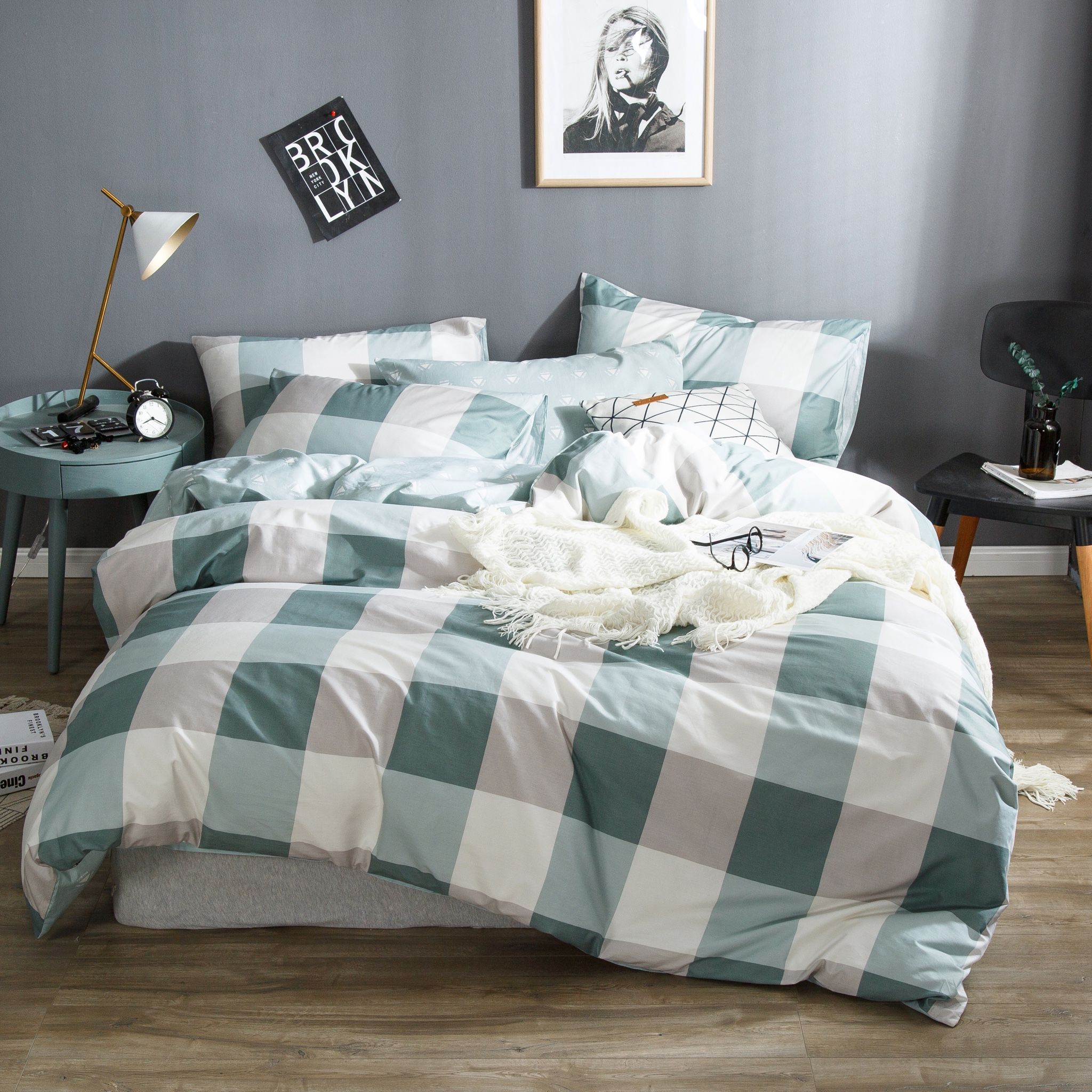 Best price 122 Vintage green checkerboard