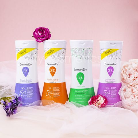  Dung dịch vệ sinh phụ nữ Summer's Eve Cleansing Wash 