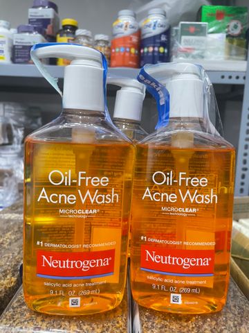  Sữa rửa mặt ngăn ngừa và giảm mụn Neutrogena Oil-Free Acne Wash 