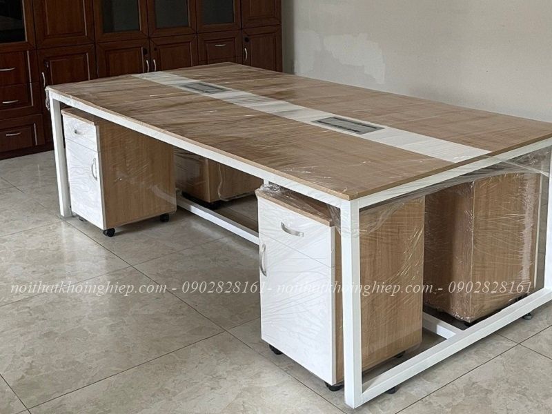 Bàn chân sắt nhóm 2m4 giá rẻ S4H2412