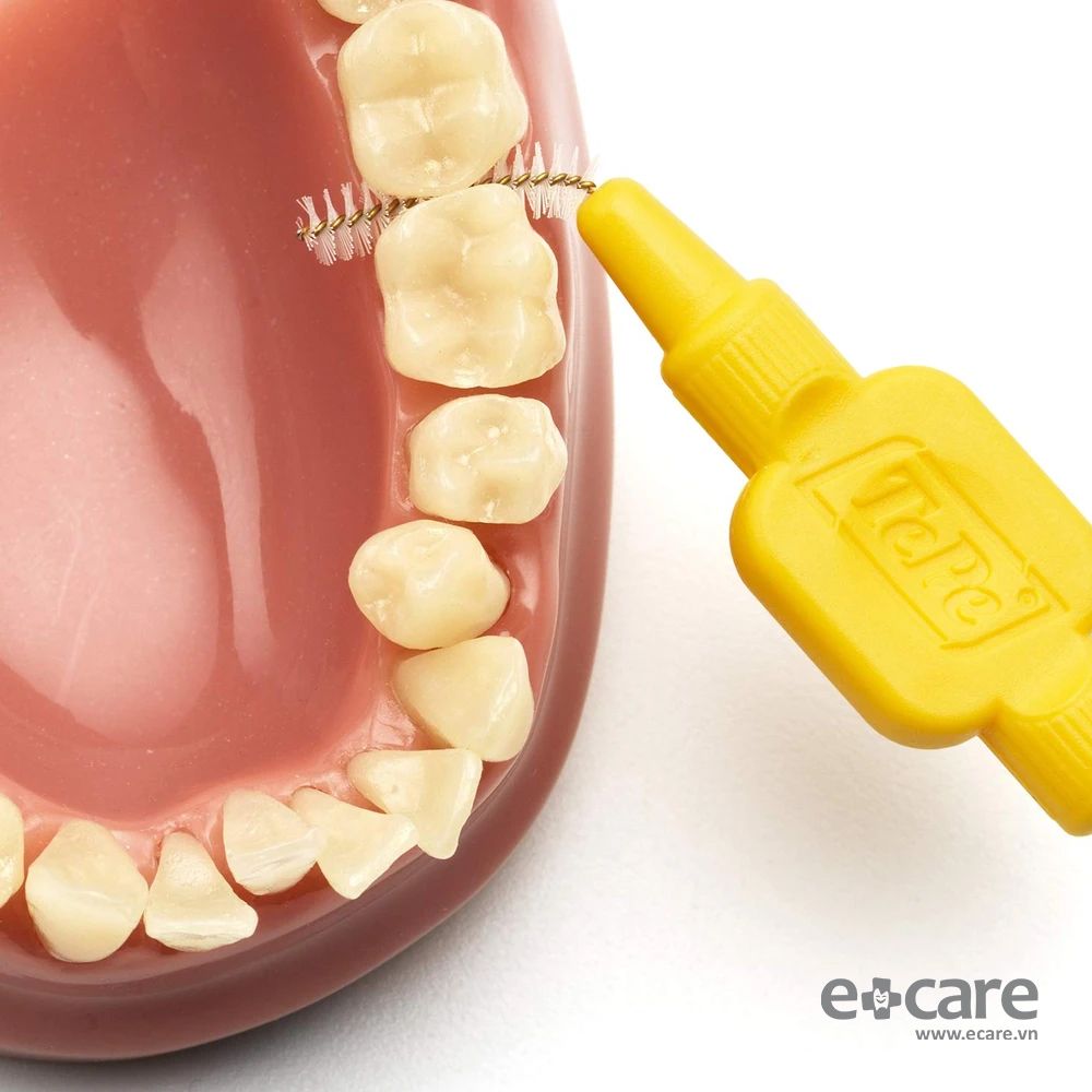 Bàn chải kẽ TePe Extra Soft size 0.7mm (màu vàng)