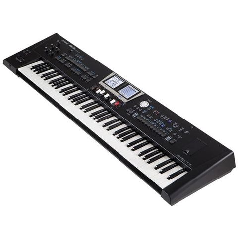 ROLAND BK-9 PORTABLE KEYBOARD