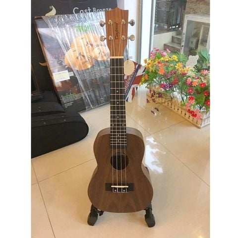 TANGLEWOOD TWT3 UKULELE