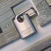 Ổ khóa chống cắt thân thép inox Master Lock 550 D