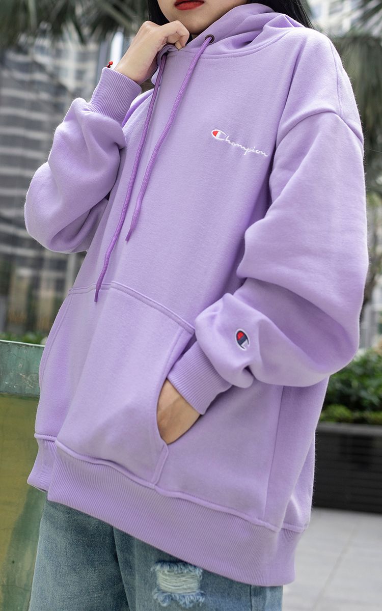 Champion Embroidered Logo Hoodie In Purple