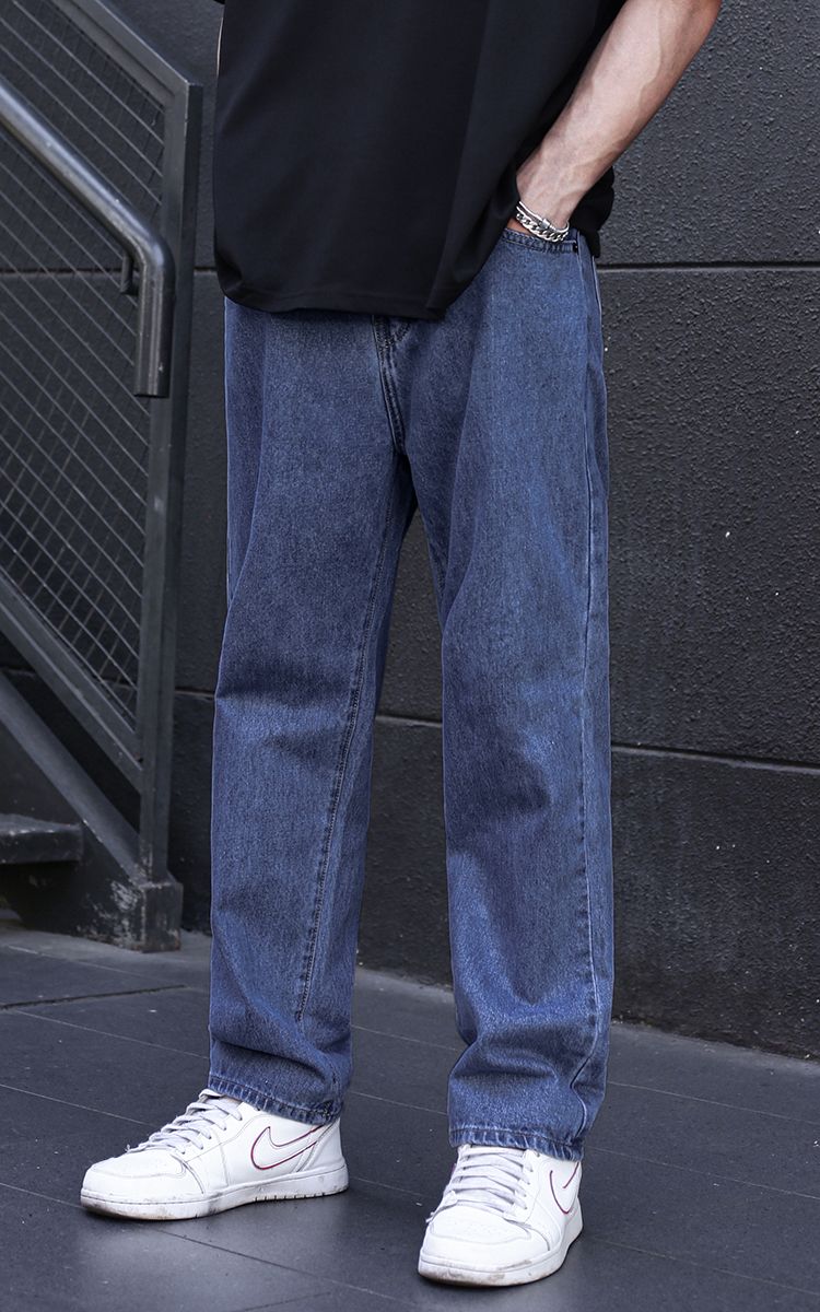 Baggy Jean In Mid Wash Blue