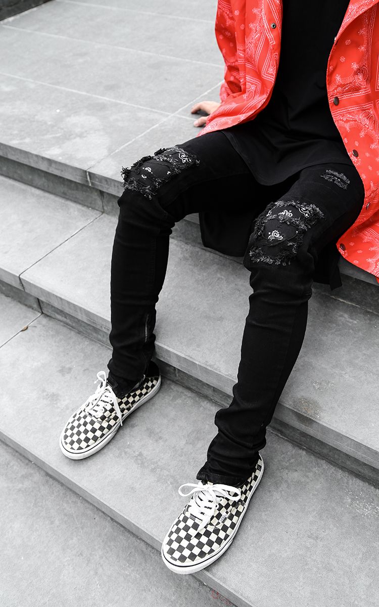 Bandana Zip Ripped Knee Stack Skinny Jeans In Black