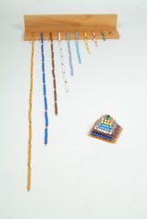 Chuỗi hạt màu<br>Colored Bead Chains