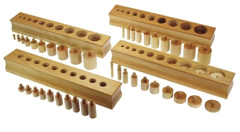 Bộ hình trụ có núm cao cấp làm từ gỗ sồi< br>PREMIUM Knobbed Cylinders (Set of 4, Beechwood)