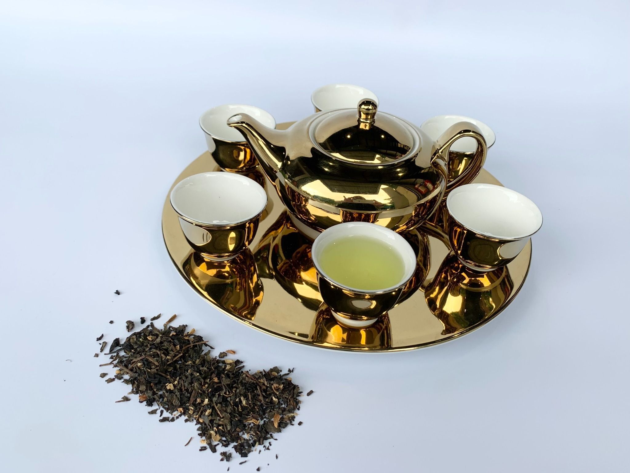 Tea set 0.7L Nano Ultra Gold - Rak Porcelain (Plate 31cm)