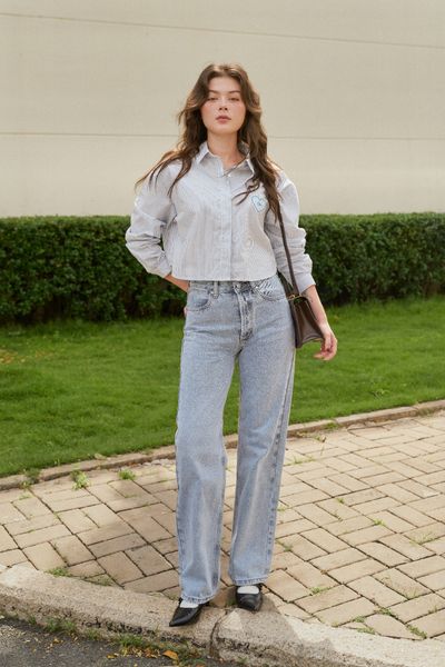 Oversized Hearty Cropped Shirt - Light Blue Stripe