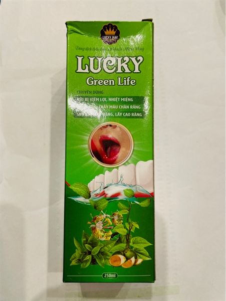  Nước súc miệng thảo mộc sát khuẩn miệng họng Lucky Green Life - Lucky Way - Chai 250ml 