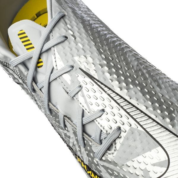 Nike Phantom GT Academy TF Scorpion - Wolf Grey/Metallic Silver/Black LIMITED EDITION