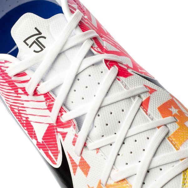 Nike Mercurial Vapor 13 Academy MG NJR Jogo Prismatico - White/Black/Racer Blue/Volt