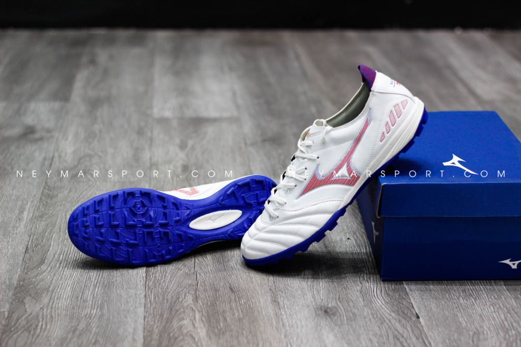 MIZUNO MORELIA NEO III PRO AS TF NEXT WAVE - WHITE-HIGH RISK RED
