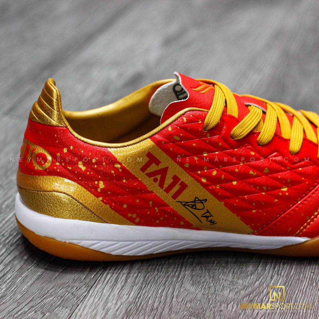 GIÀY ĐÁ BÓNG KAMITO TA11 IC TOUCH OF MAGIC - RED/GOLD