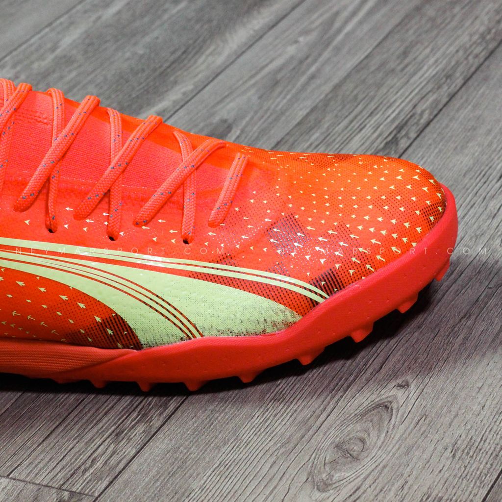 Giày đá bóng PUMA Ultra Ultimate Cage TF Fearless - Fiery Coral/Fizzy Light/PUMA Black 106893-03