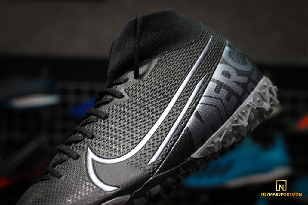 NIKE MERCURIAL SUPERFLY 7 ACADEMY TF UNDER THE RADAR - BLACK/METALLIC COOL GREY