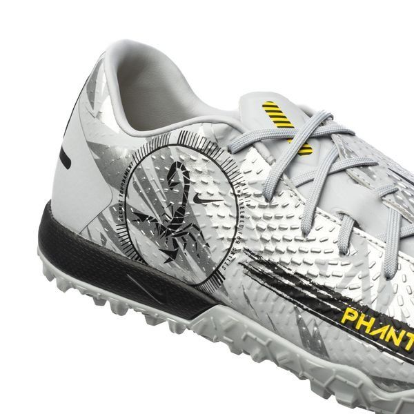 Nike Phantom GT Academy TF Scorpion - Wolf Grey/Metallic Silver/Black LIMITED EDITION