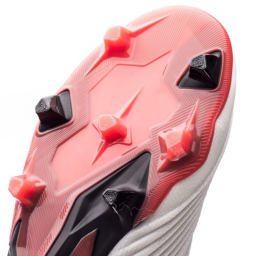 adidas Predator 18.1 FG/AG Cold Blooded - Footwear White/Core Black/Real Coral