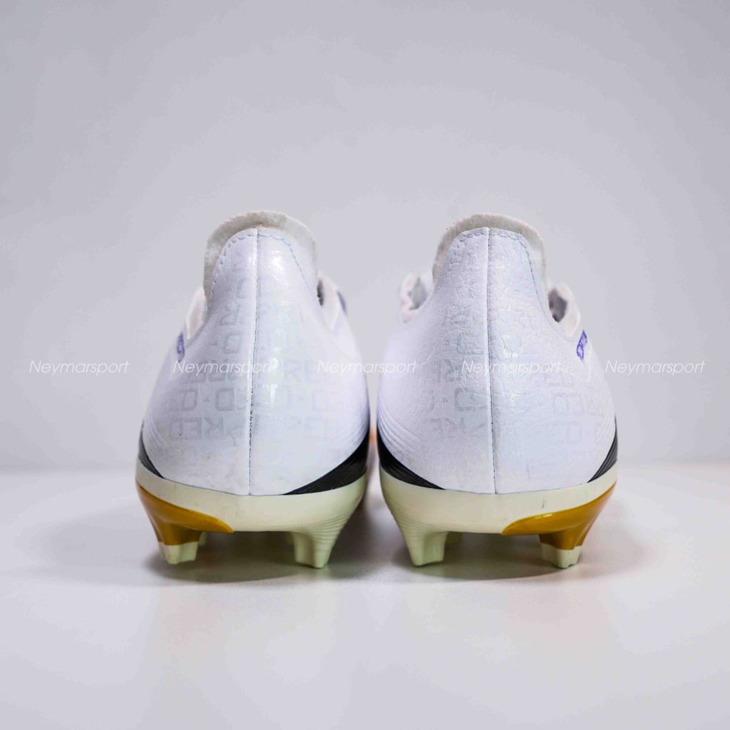 Giày đá bóng adidas Predator League Fold-over Tongue FG/AG Road to Glory - Footwear White/Core Black/Gold Metallic JI1114